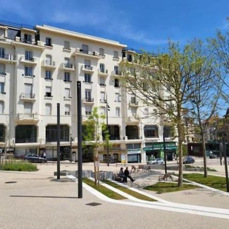 Studio Grand Hotel Chatel Guyon Buitenkant foto